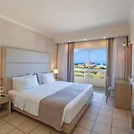 Athineon Aparthotel