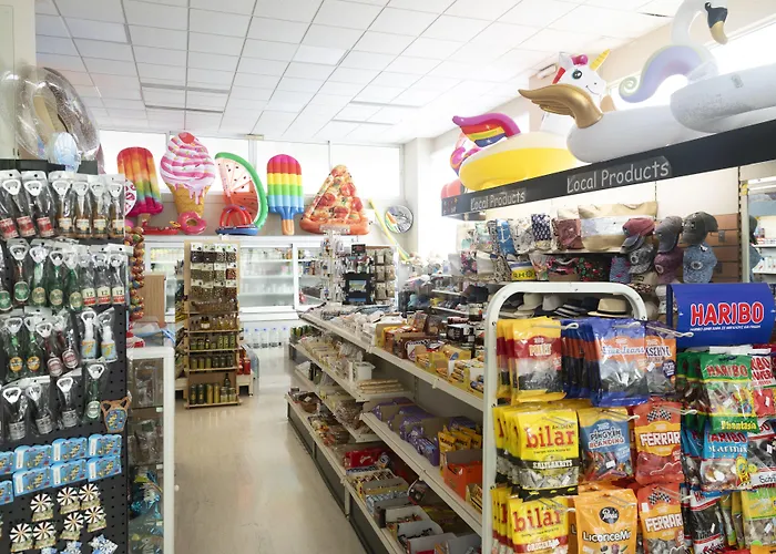 מלון דירות Athineon 4*