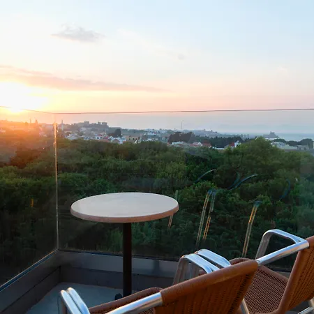 Athineon Apart Otel 4*