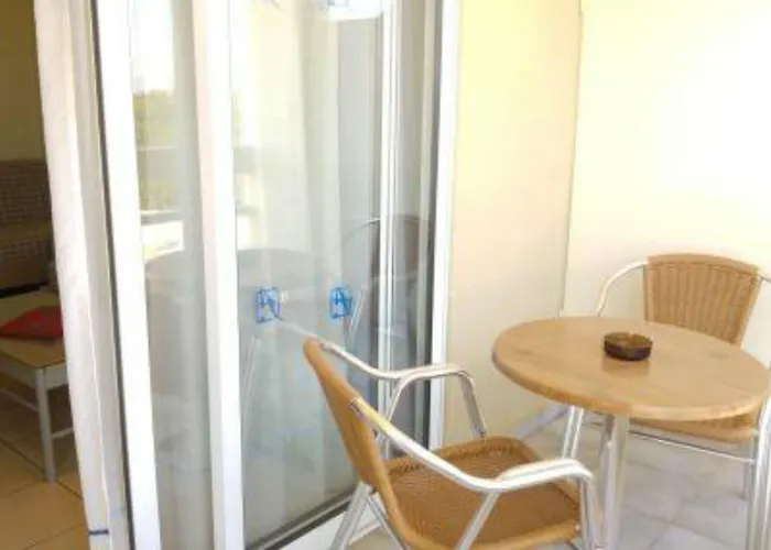 Athineon Apart Otel 4*