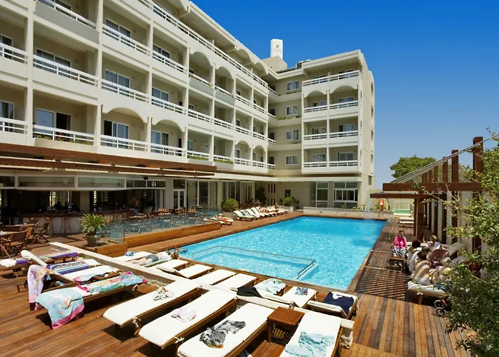 Lägenhetshotell Athineon 4*