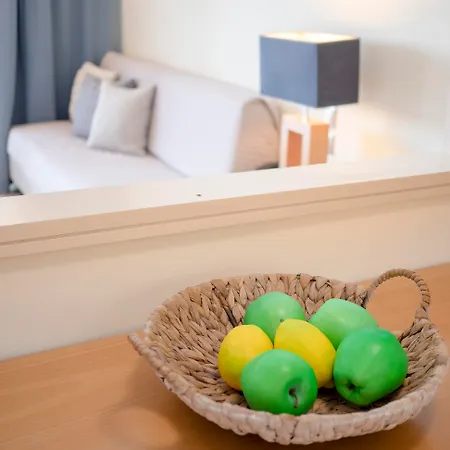 Athineon Aparthotel 4*