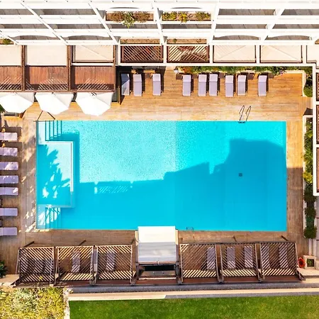 Athineon Aparthotel 4*