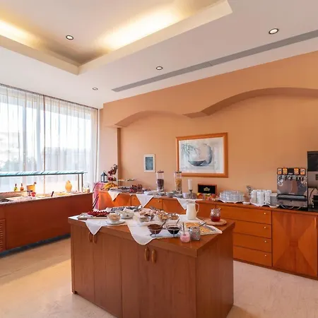 Athineon アパートホテル