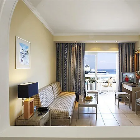 Aparthotel Athineon 4*
